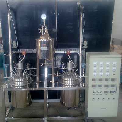 GSHA型反應(yīng)釜 GSHA型反應(yīng)釜