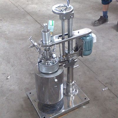 升降翻轉(zhuǎn)快開反應(yīng)釜 升降翻轉(zhuǎn)快開反應(yīng)釜